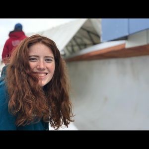 Meet your Posher, Elana